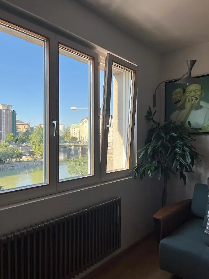 Apartment With A Musical Soul - Leopoldstadt Vienne